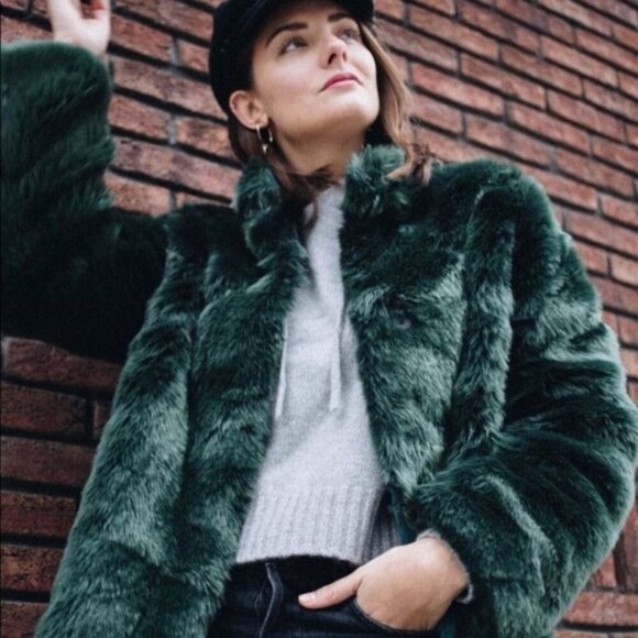 Aritzia Babaton Faux Fur Fritz Coat Jacket Emerald Green Size XXS - Picture 5 of 14